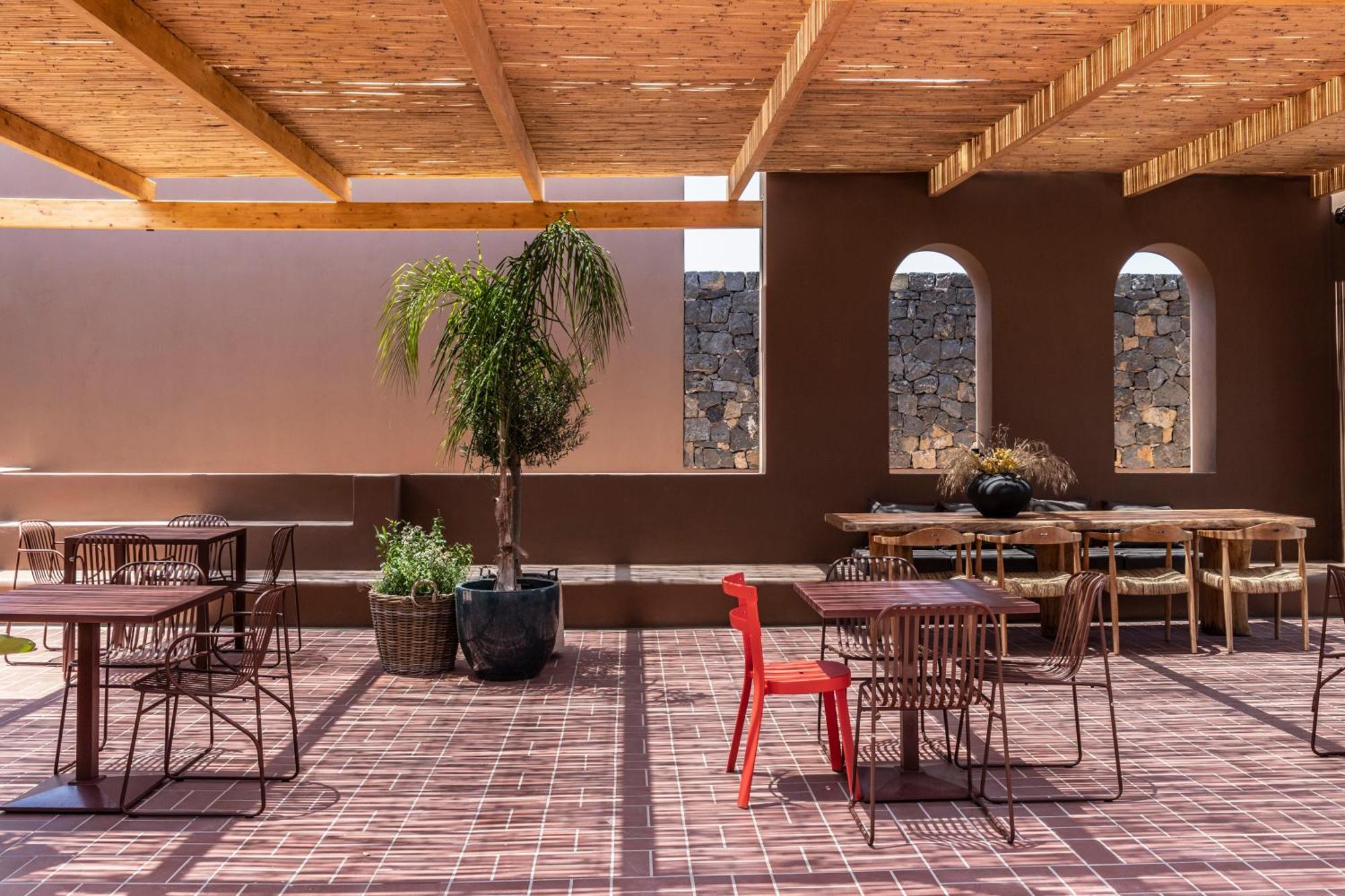 Serra Exclusive Suites Akrotiri  Exterior photo